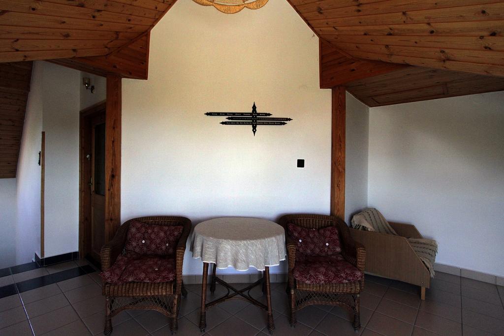Voeroesko Apartmanhaz Ревфюлёп Экстерьер фото